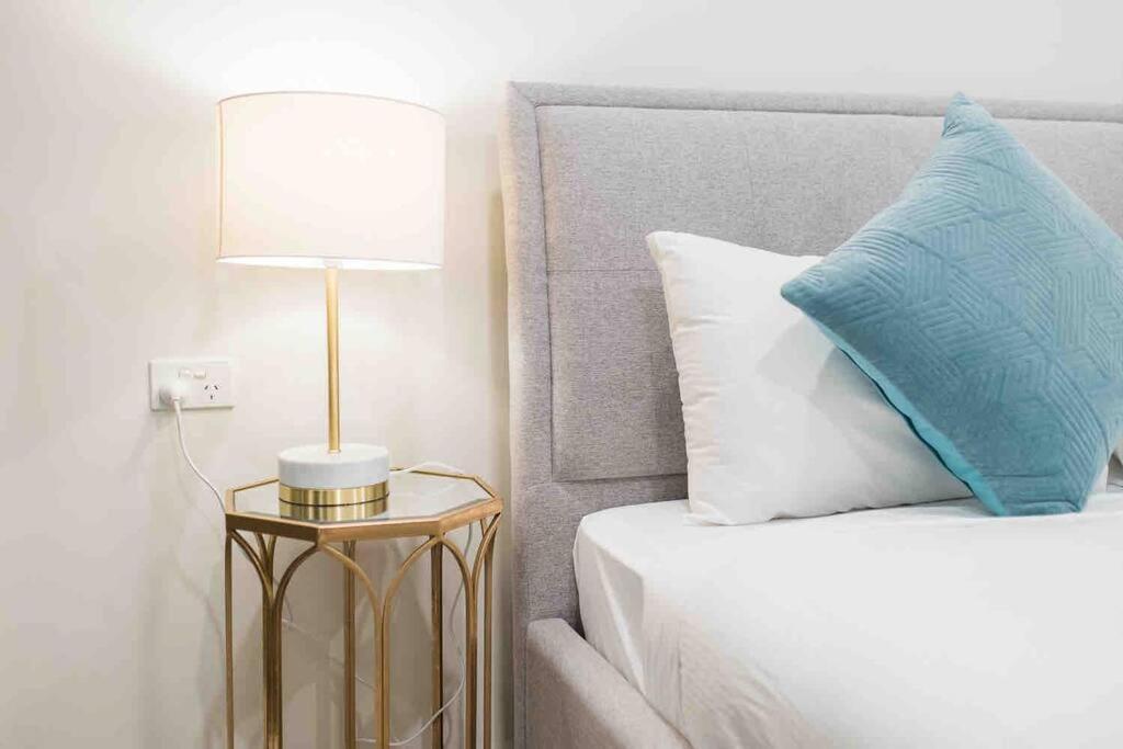 Luxury 3 Bedroom Apartment In Ryde Sydney Esterno foto