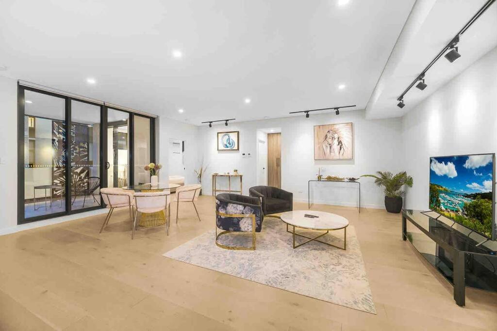 Luxury 3 Bedroom Apartment In Ryde Sydney Esterno foto
